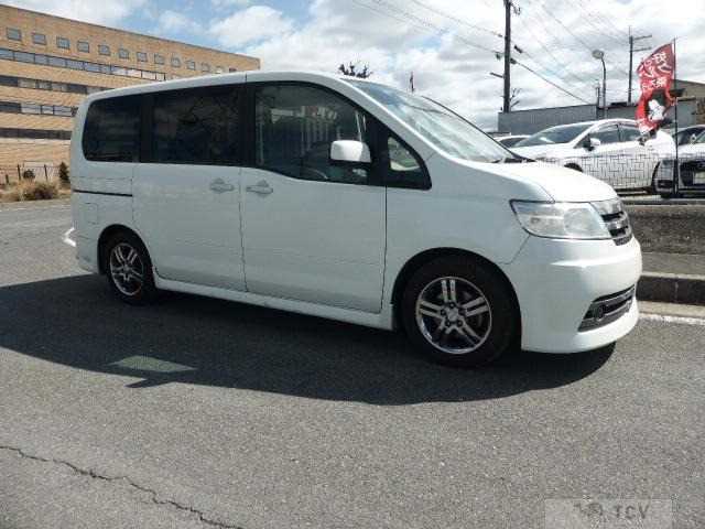 2006 Nissan Serena