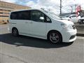 2006 Nissan Serena