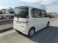 2011 Daihatsu Tanto