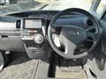 2011 Daihatsu Tanto