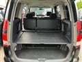 2004 Toyota Noah