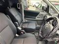 2004 Toyota Noah