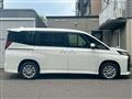2025 Toyota Noah