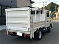 2017 Mitsubishi Canter