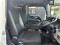 2017 Mitsubishi Canter