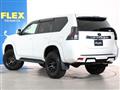 2017 Toyota Land Cruiser Prado