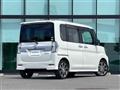 2017 Daihatsu Tanto