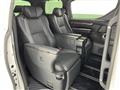 2023 Toyota Alphard Hybrid