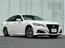 2018 Toyota Crown Hybrid