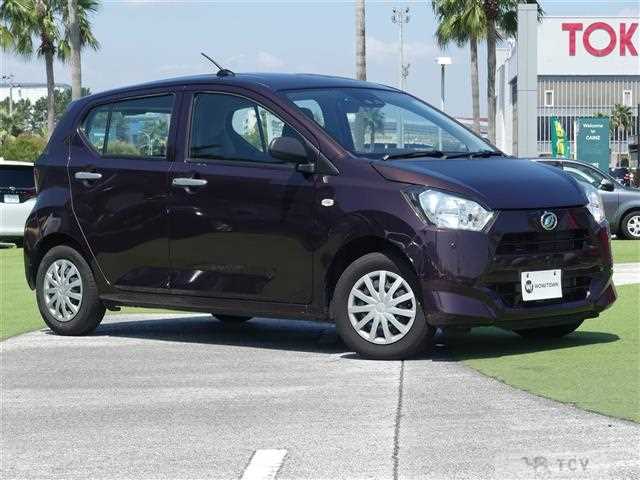 2017 Daihatsu Mira Es
