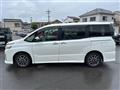 2016 Toyota Voxy