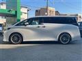 2024 Toyota Alphard Hybrid