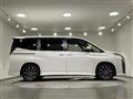 2022 Toyota Voxy
