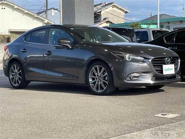 2017 Mazda Axela