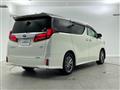2020 Toyota Alphard Hybrid