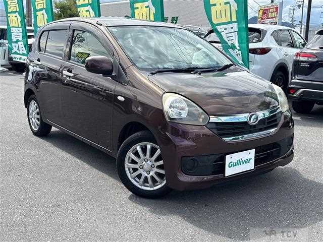 2013 Daihatsu Mira Es