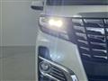 2015 Toyota Alphard