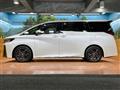2025 Toyota Vellfire
