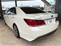 2013 Toyota Crown Hybrid