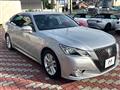 2014 Toyota Crown Hybrid