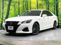 2018 Toyota Crown Hybrid