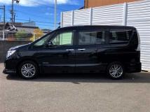 2015 Nissan Serena