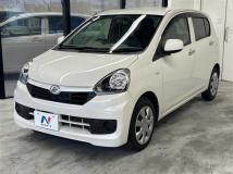 2015 Daihatsu Mira Es