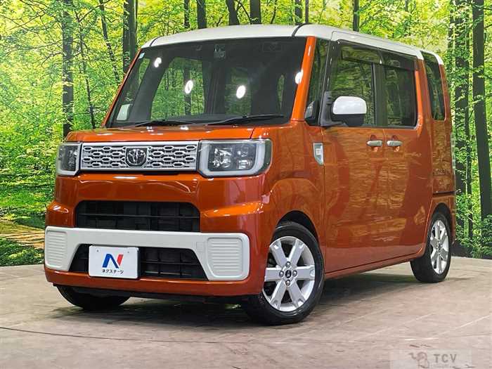 2016 Toyota PIXIS MEGA