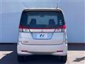 2014 Mitsubishi Delica D2