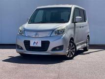 2014 Mitsubishi Delica D2