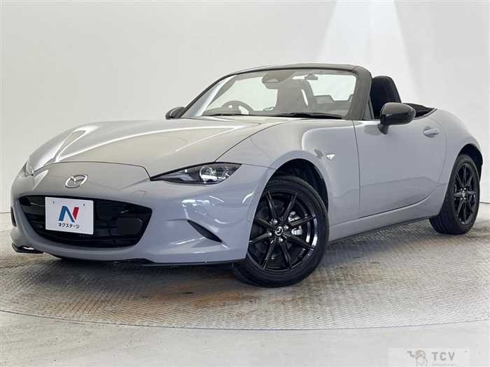 2025 Mazda Roadster