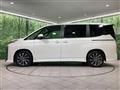 2024 Toyota Voxy