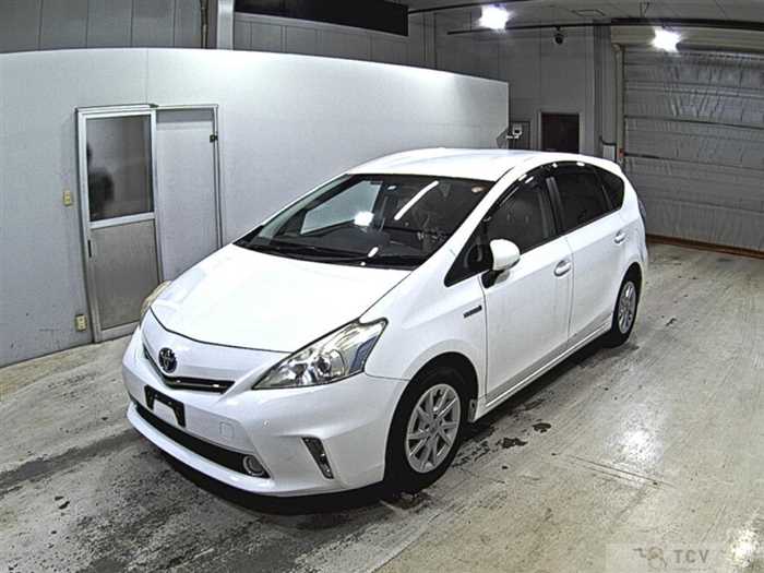 2012 Toyota PRIUS α