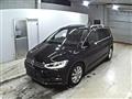 2018 Volkswagen Golf Touran