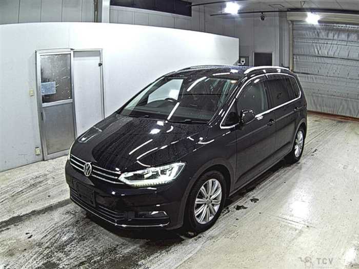 2018 Volkswagen Golf Touran