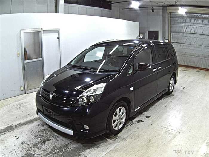 2014 Toyota Isis