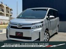 2017 Toyota Voxy