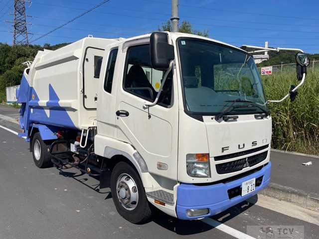 2009 Mitsubishi Fighter