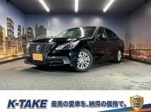 2013 Toyota Crown