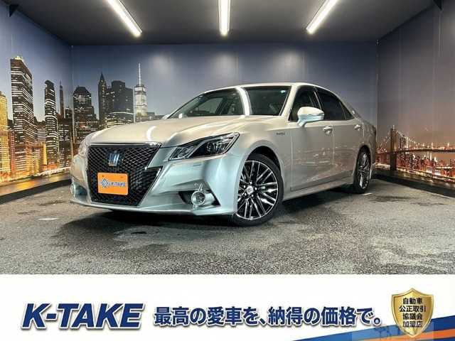 2013 Toyota Crown Athlete Series
