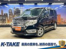2013 Honda Step WGN