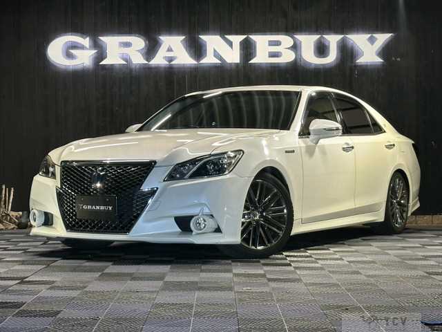 2014 Toyota Crown Athlete Series