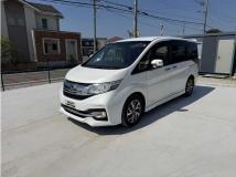 2016 Honda Step WGN