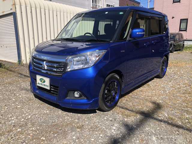 2016 Mitsubishi Delica