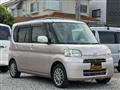 2011 Daihatsu Tanto