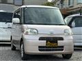 2011 Daihatsu Tanto
