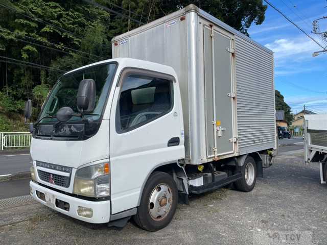 2003 Mitsubishi Canter