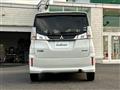 2016 Mitsubishi Delica D2