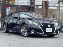 2016 Toyota Crown Hybrid