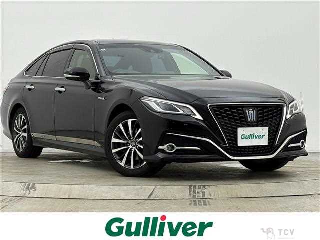 2019 Toyota Crown Hybrid